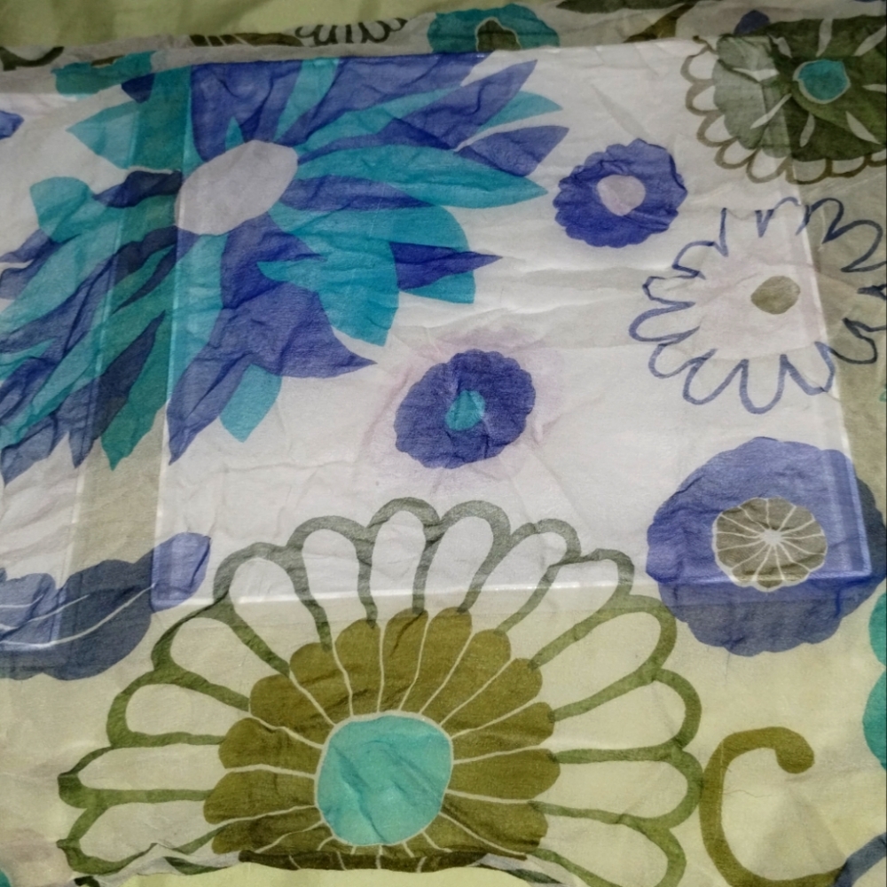 Vintage 1940's or early 50's Saks Fifth Ave 100% silk scarf basically flawless